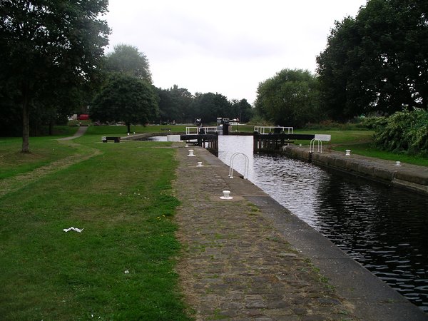 Fall Ing Lock, Wakefield